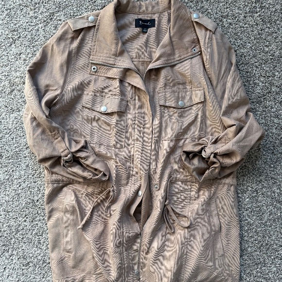 Lightweight Tan Utility Jacket - Picture 1 of 3